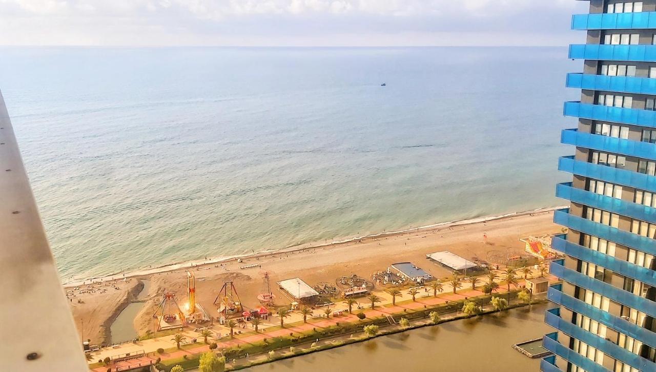 Luxury Sea View Orbi City Batumi Exterior foto